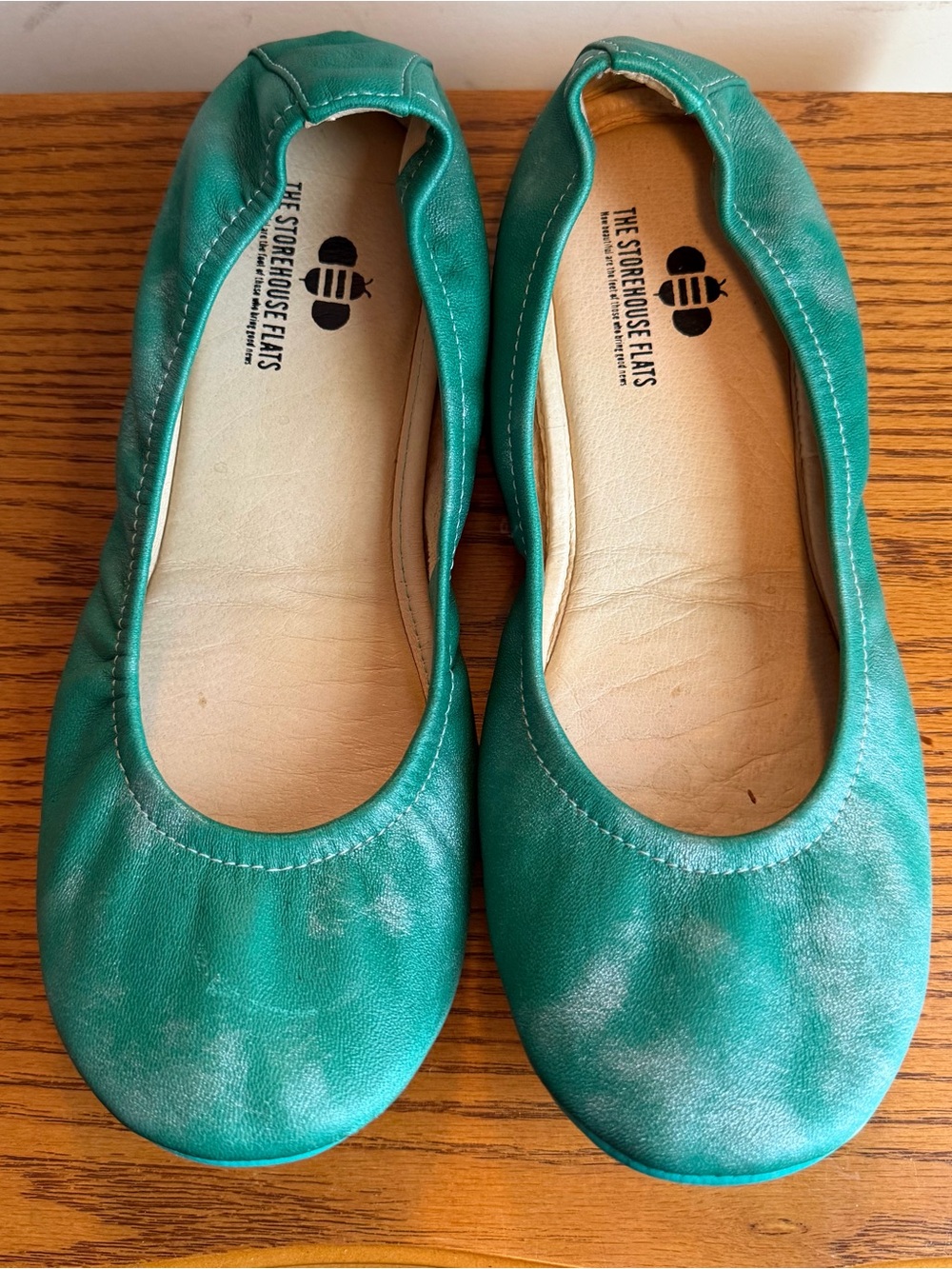 The Storehouse Flats Green Leather Ballet Flats